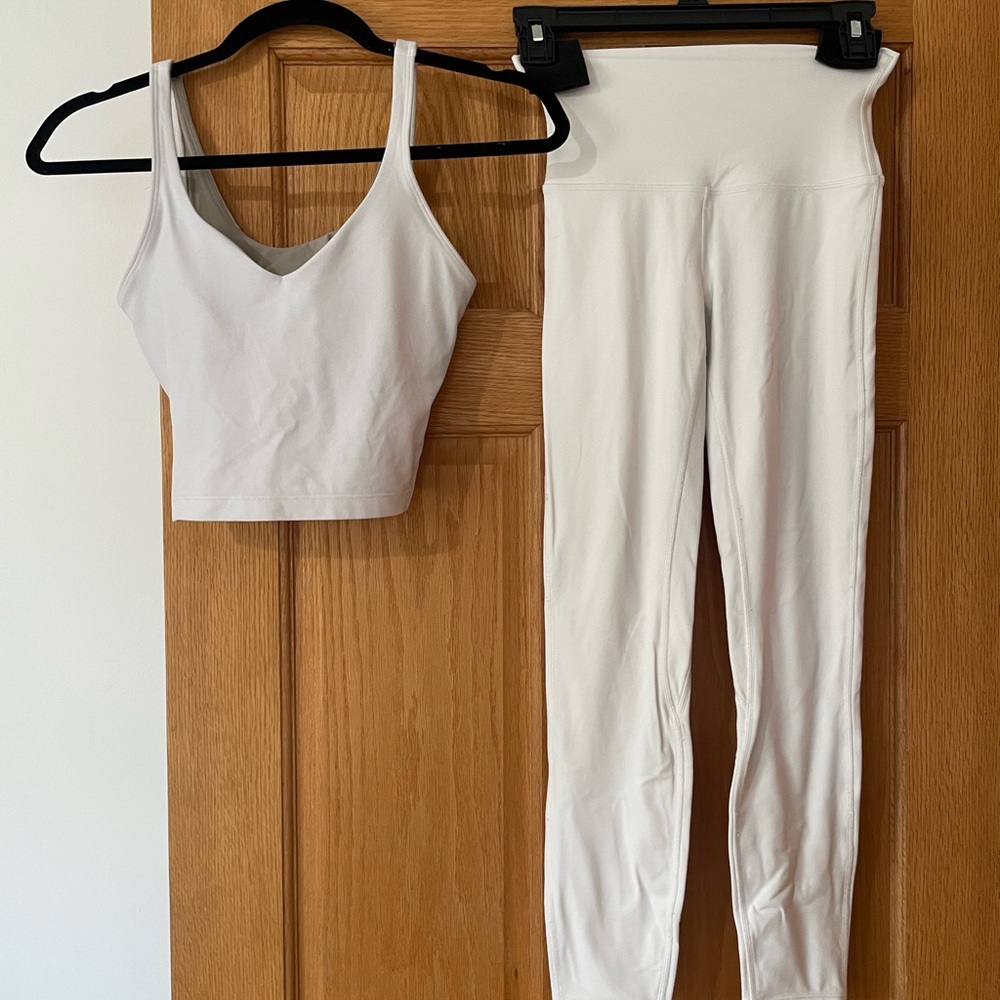 Lululemon White sports bra and Leggings Set